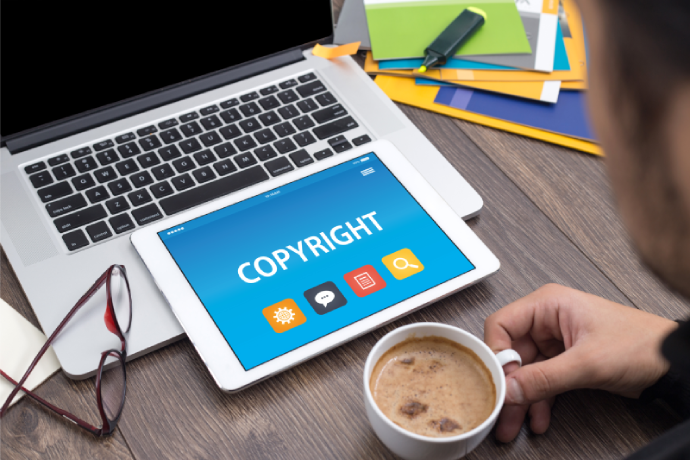COPYRIGHT CONCEPT ON TABLET PC SCREEN